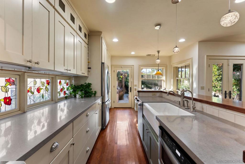 Mission Hills - Residential