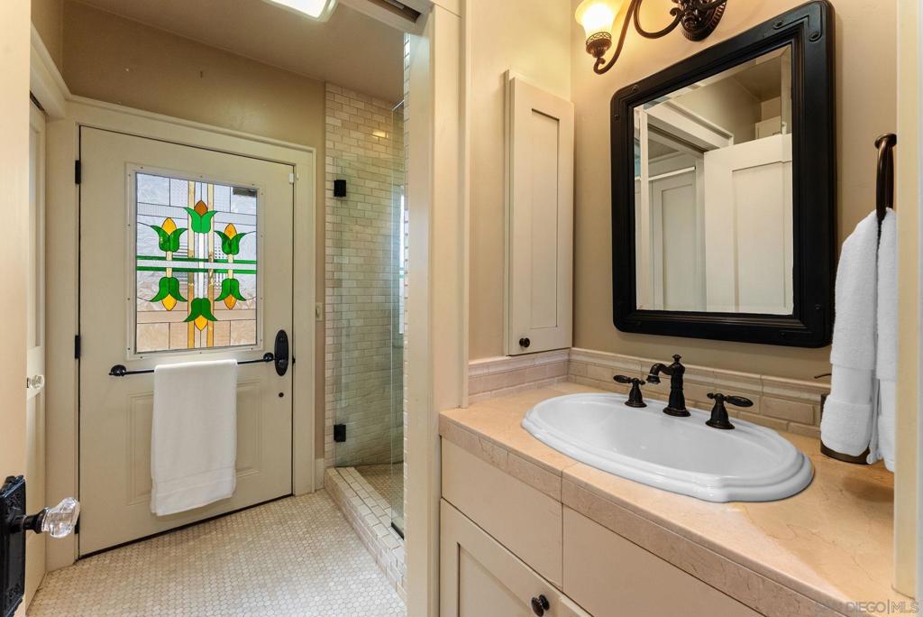 Mission Hills - Residential