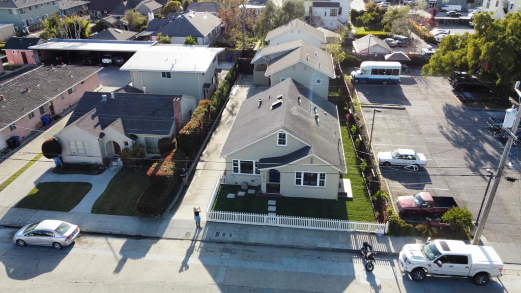 1031 Cayuga Street