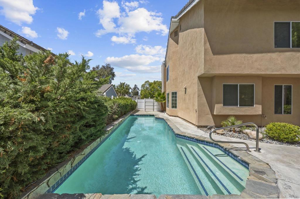 43870 Gatewood Way