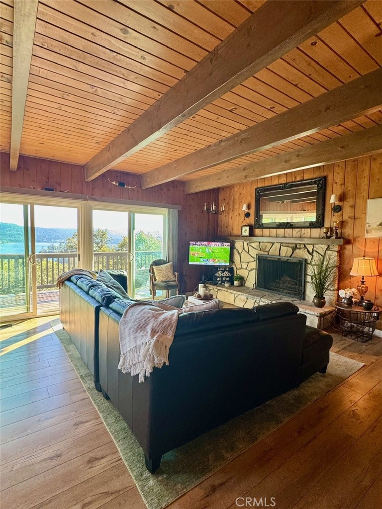 Arrowhead Woods (AWHW) - Residential Lease