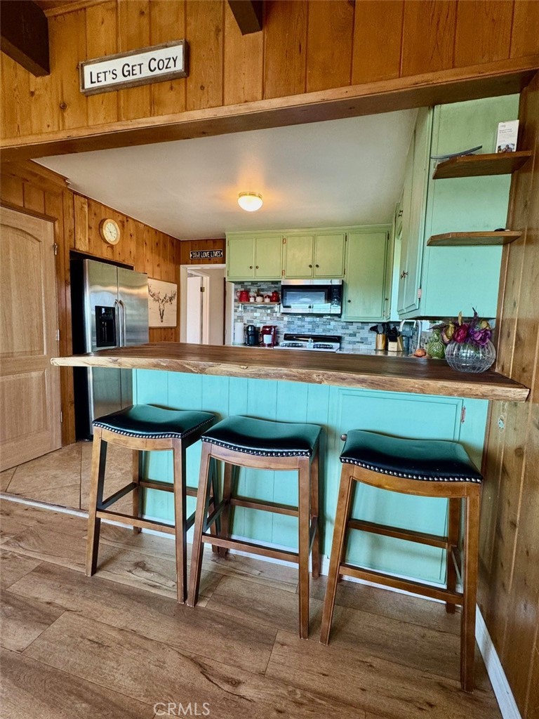 Arrowhead Woods (AWHW) - Residential Lease