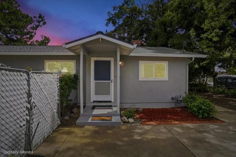 Photo of 554 N 21st Street, San Jose, CA 95112 (MLS # ML82041688)