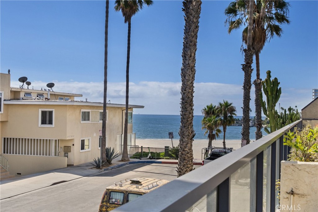 SPECTACULAR BEACHFRONT LIVING! Discover this extraordinary TOWNHOUSE on the coveted beachside of Ocean Blvd, where paradise meets luxury living! With no one above you or below you, this gem puts you mere steps from pristine sand and rolling waves in one of Long Beach's most exclusive oceanfront communities.
Exquisite renovation, this stunning townhome showcases a thoughtful two-story layout, creating your private beach retreat! Upstairs features two expansive bedrooms, each with its own bathroom. Wake up to ocean views from the primary suite. The main level dazzles with a designer kitchen - stainless steel appliances, custom cabinetry, and sleek countertops create a chef's dream. Off the kitchen is an elegant dining room that opens to a north-facing private patio, a convenient bathroom, and an impressive living room with luxurious wood vinyl plank flooring flowing seamlessly throughout. Cozy up to the inviting gas fireplace or mix drinks at the customizable wet bar that is waiting for your private touch. Plus, stay perfectly comfortable year-round with powerful modern air conditioning! Step through to your spacious south-west private patio - the perfect spot for watching spectacular Pacific sunsets!
This rare offering includes TWO deeded parking spaces, side-by-side in the secure garage with ample private storage. With no neighbors above or below, enjoy the privacy of a single-family home with all the perks of beachfront living. Amenities include a heated in-ground pool, hot tub, barbecues, and a clubhouse with an indoor kitchen, separate facilities each with its own shower and dry sauna! Monthly HOA is only $783/month.
Located in vibrant Alamitos Beach, you're at the heart of everything! Walk to the trendy Gaucho Beach café, cycle along miles of beachfront paths, or explore hundreds of nearby restaurants, theaters, museums, and entertainment venues. Experience the excitement of the Acura Grand Prix, dive into water sports, or simply soak in the culture of this dynamic coastal community.
Don't miss this incredible opportunity to own your slice of Southern California paradise!