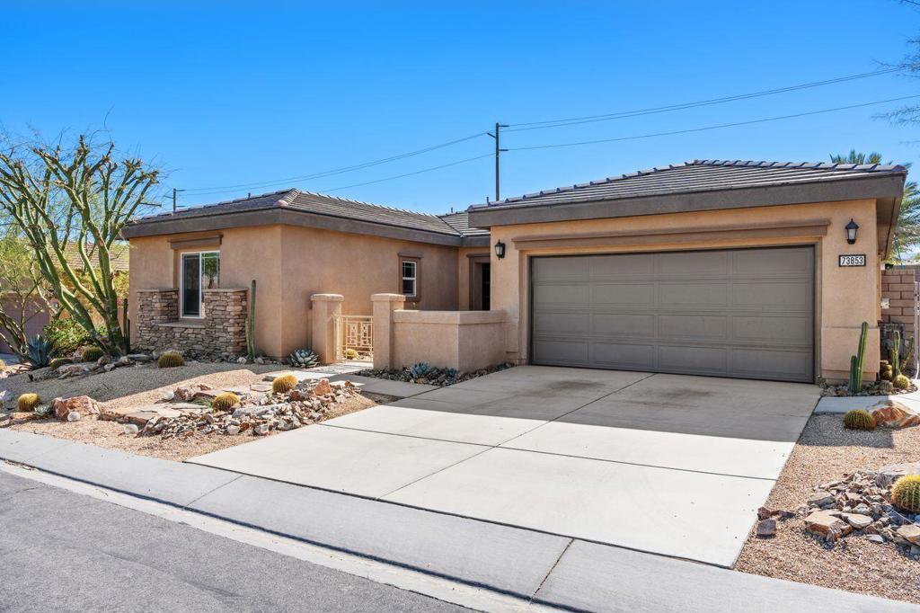 73853 Mondrian Place