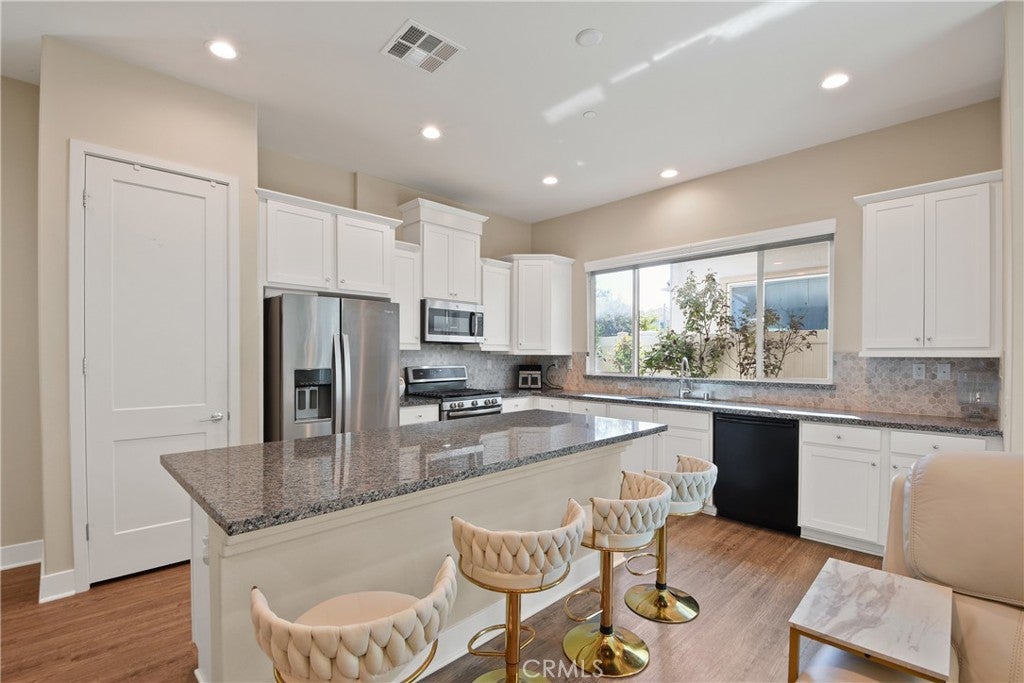 15834 Ellington Way