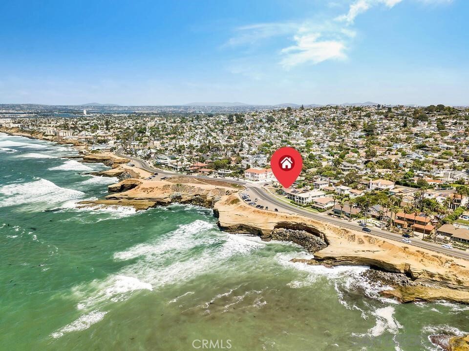 1185 Sunset Cliffs