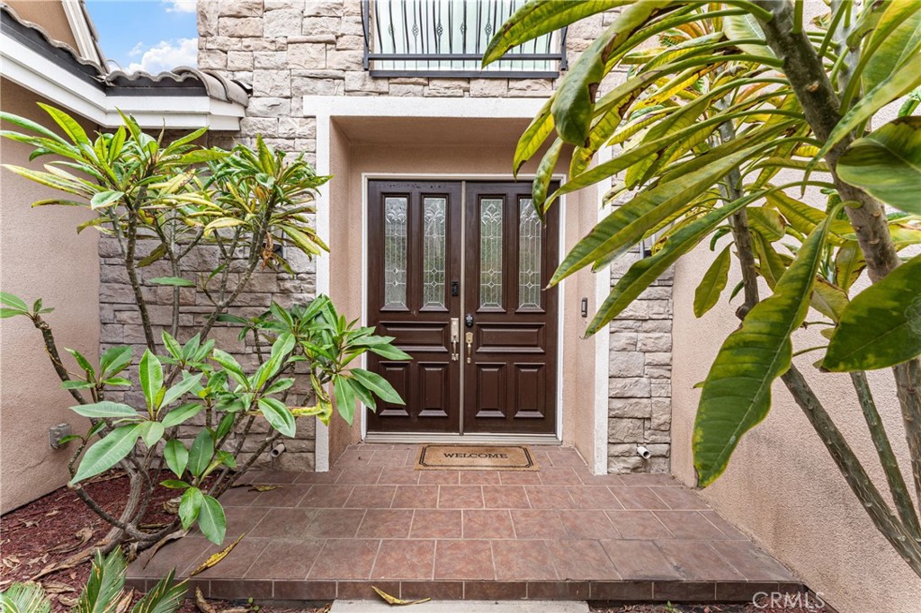 4028 Mira Mesa