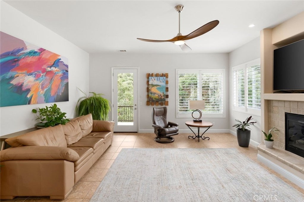 2535 Lupine Canyon