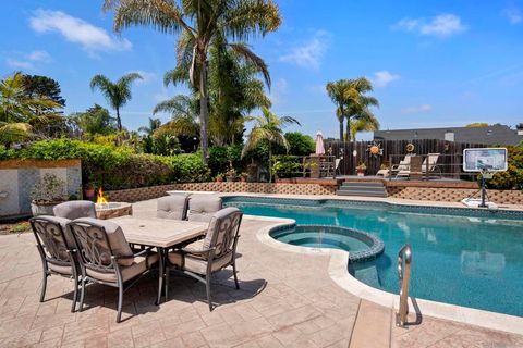 1510 Orangeview Dr 1-2 Encinitas CA 92024