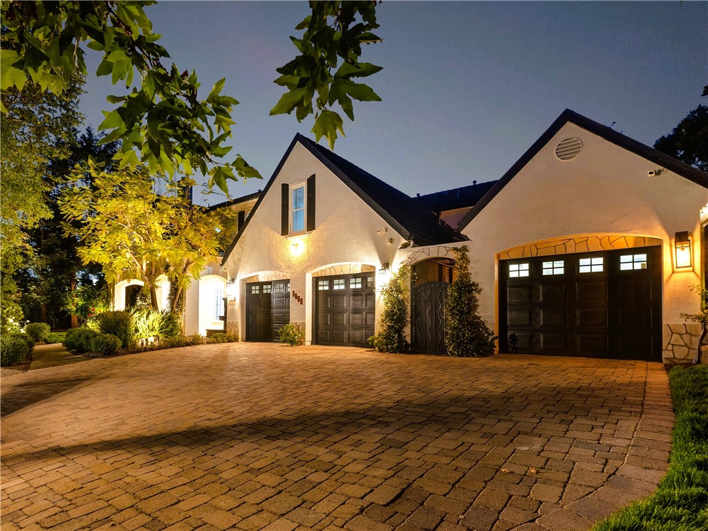 5635 Evening Sky Drive