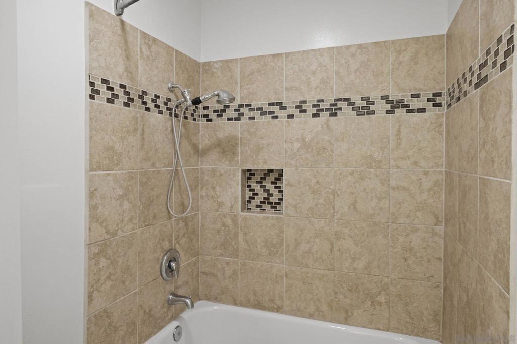 La Mesa - Residential