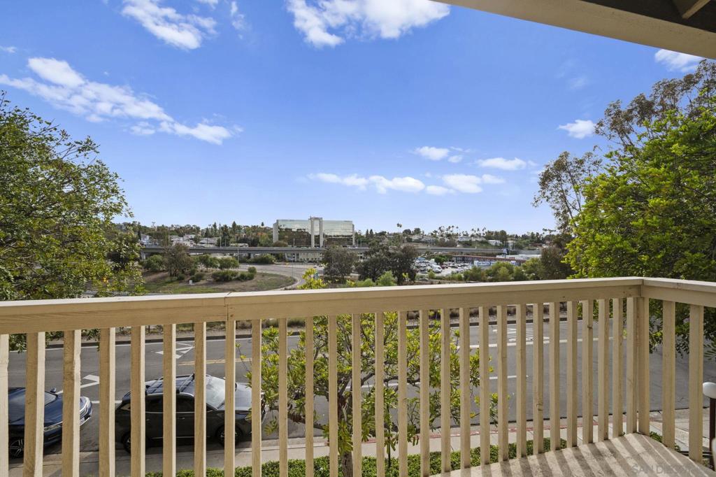 La Mesa - Residential