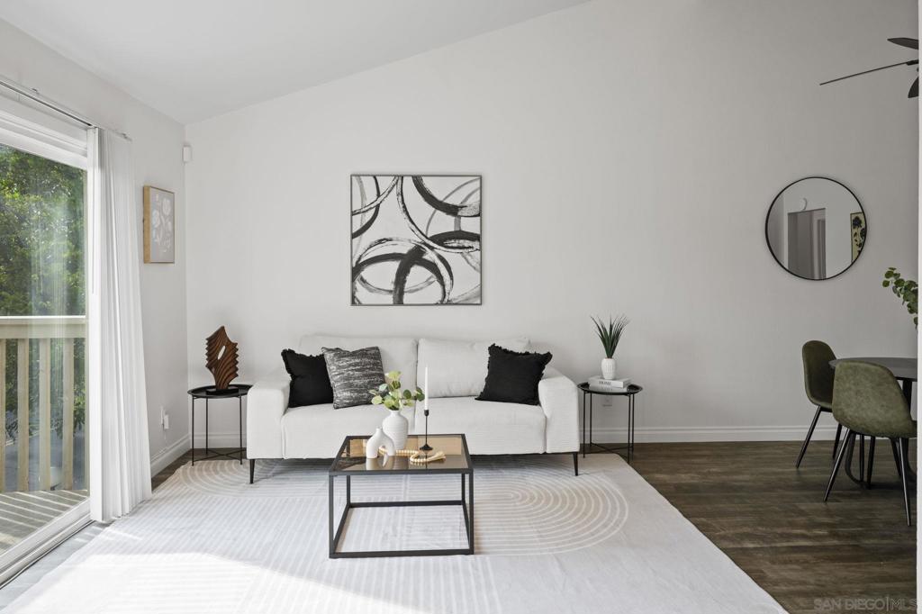 La Mesa - Residential