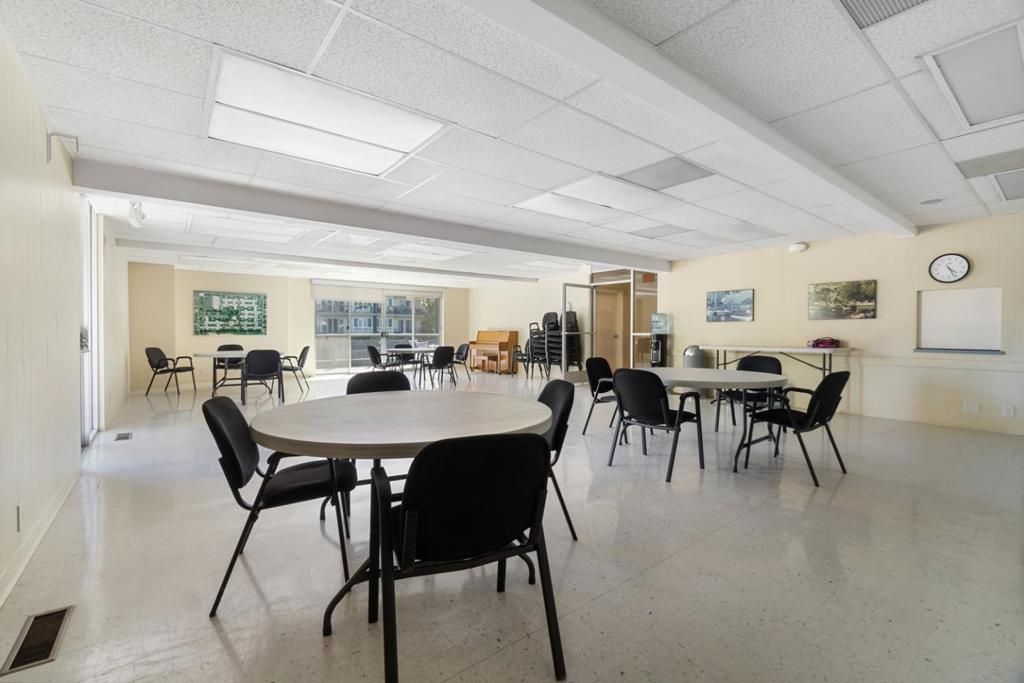 listing image 130728638912960830036