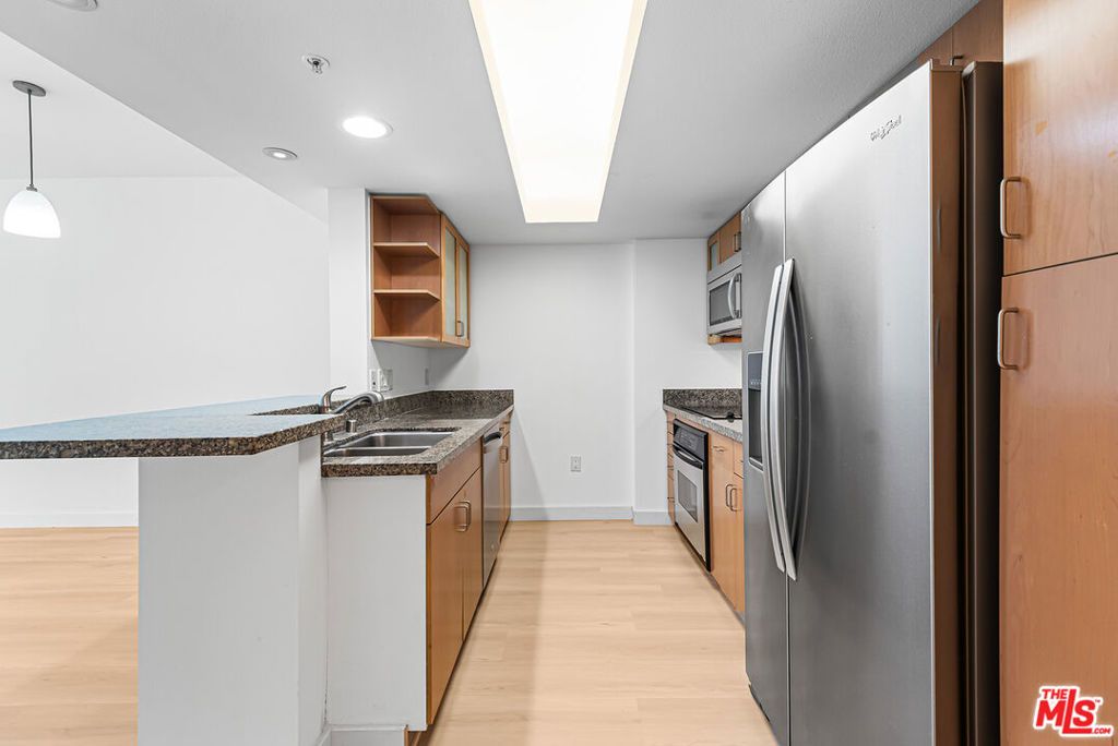 Photo of 13700 Marina Pointe Drive #421, Marina Del Rey, CA 90292 (MLS # 25589711)