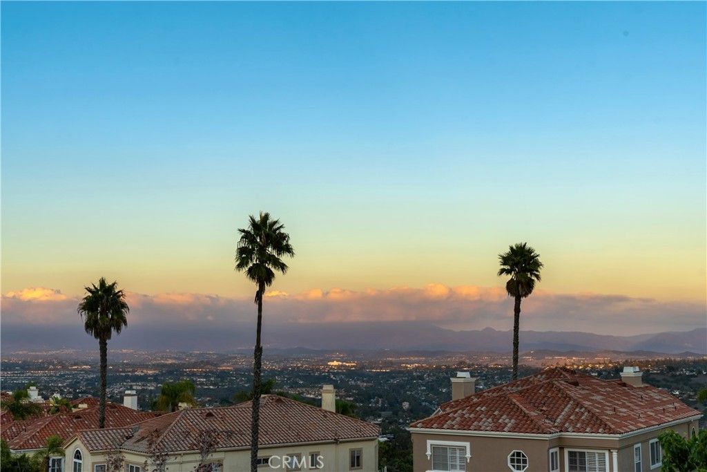 Photo of 30512 La Vue, Laguna Niguel, CA 92677 (MLS # OC25264009)