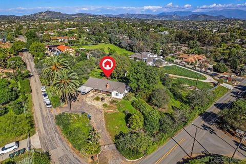 Photo of 1890 Calmin Dr Dr, Fallbrook, CA 92028 (MLS # 260004930SD)