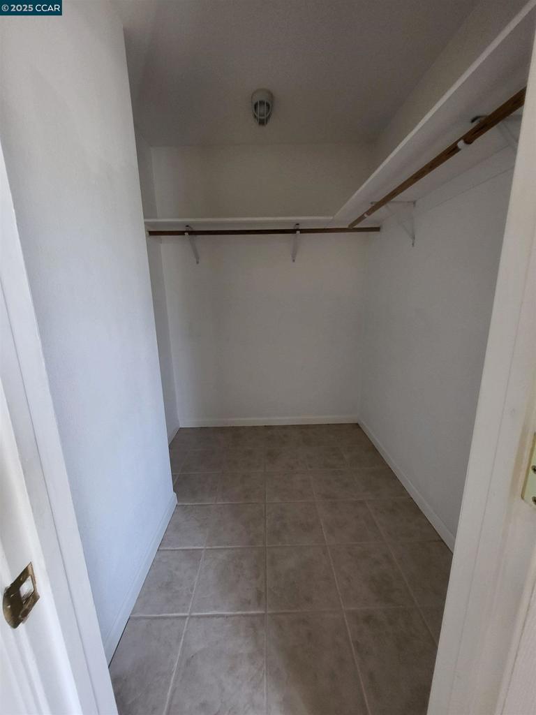 DOWNTOAREA - Residential Lease
