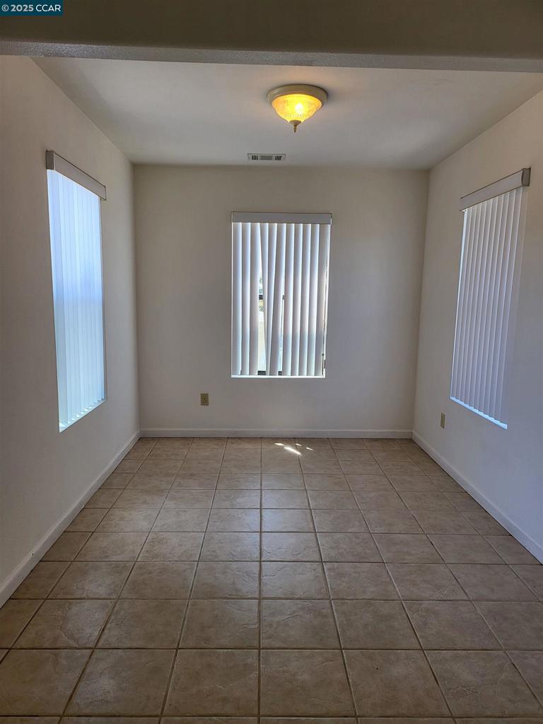 DOWNTOAREA - Residential Lease