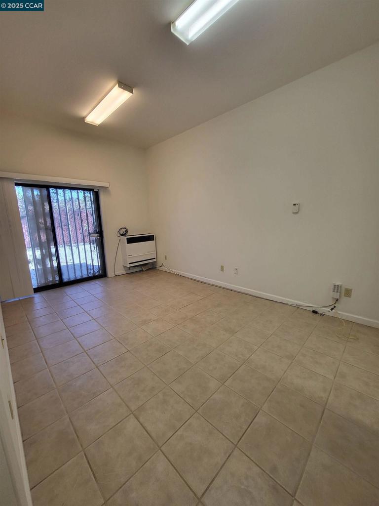 DOWNTOAREA - Residential Lease
