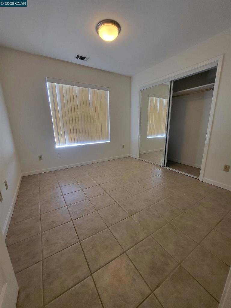 DOWNTOAREA - Residential Lease