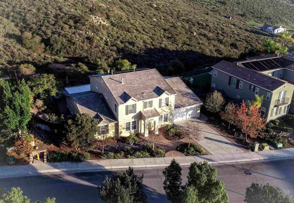 Photo of 6081 Cala Lily Street St, Santee, CA 92071 (MLS # 260001566SD)