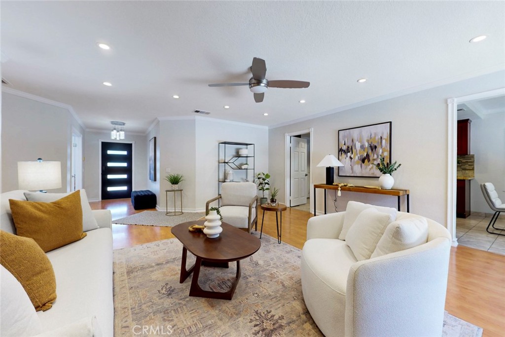 925 Royal Oaks Drive