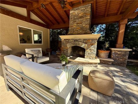 Photo of 31892 Wagon Wheel Ln, Rancho Santa Margarita, CA 92679 (MLS # OC25241406)