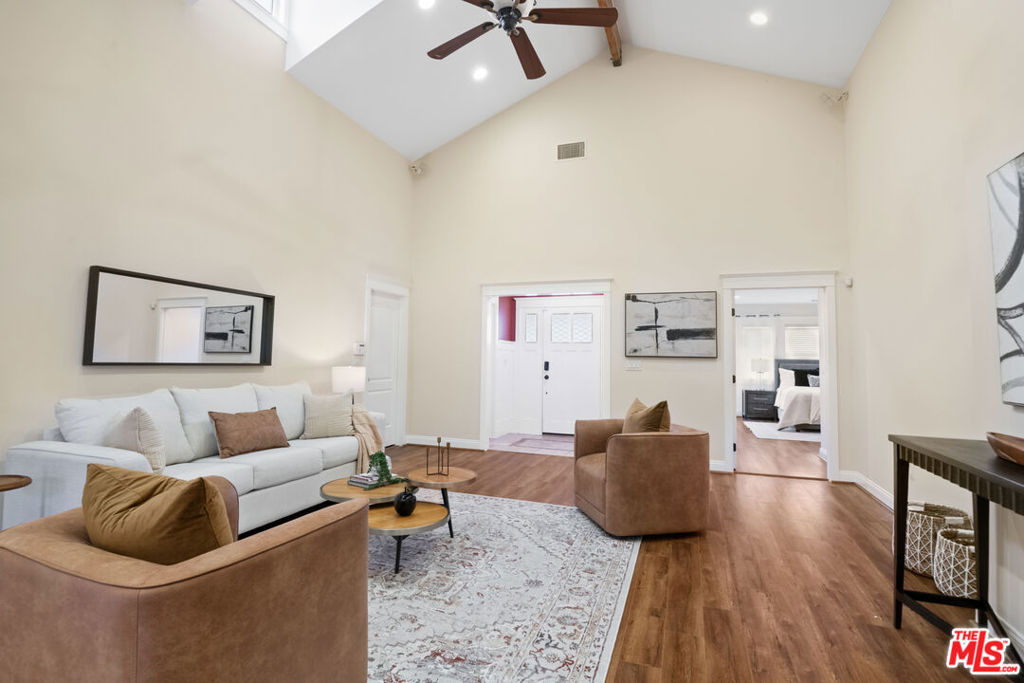 441 University Avenue