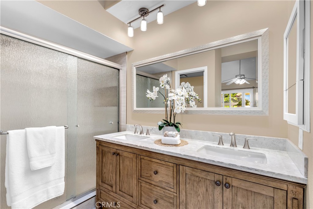 Mesa Vista Townhomes (MVI) - Residential