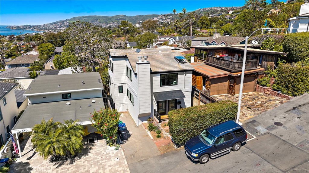 450 Ruby Street Upper