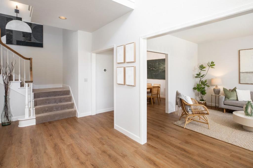 11 Fairway Place
