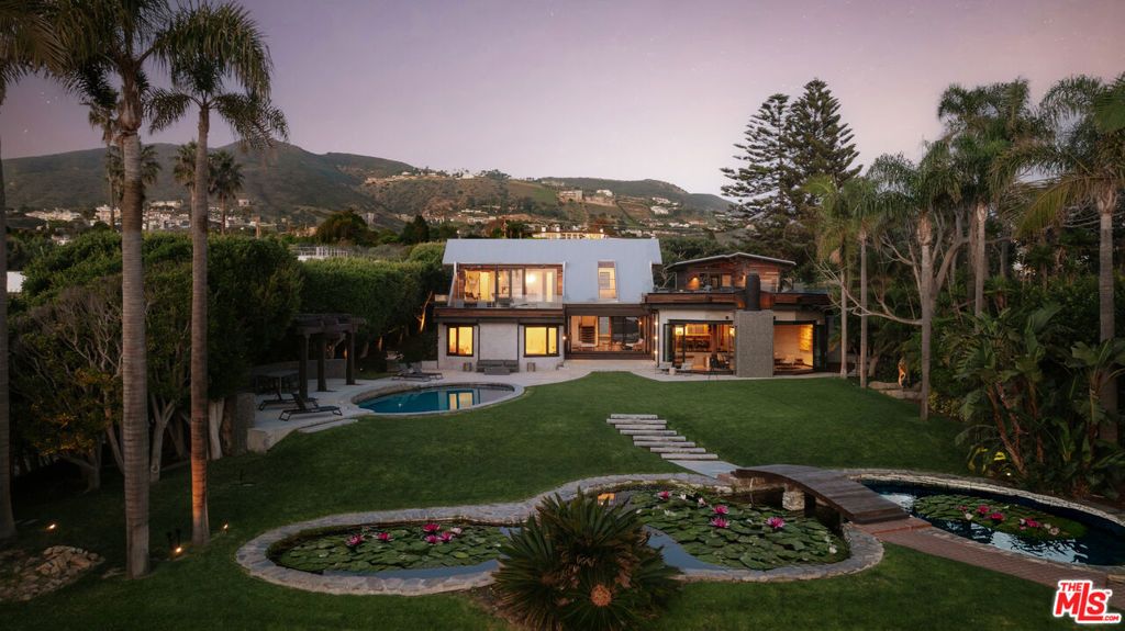 Photo of 30464 Morning View Drive, Malibu, CA 90265 (MLS # 26641915)