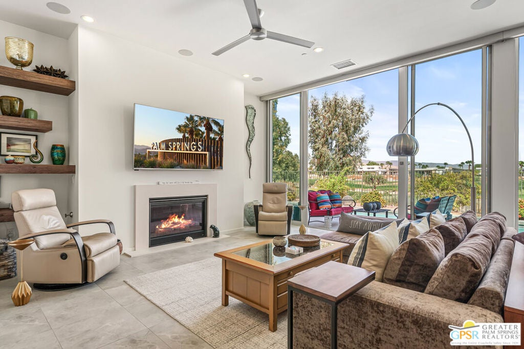 640 Equinox Way