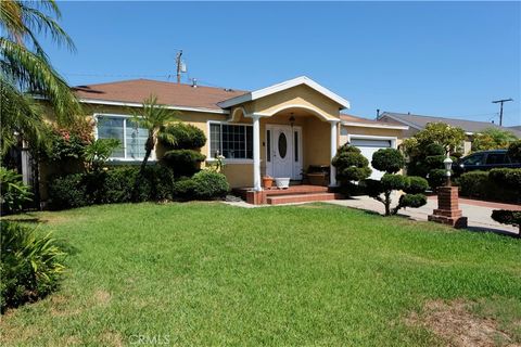 8331 Vista Del Rosa Street Downey CA 90240