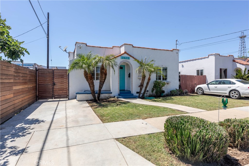 2625 Myrtle Ave