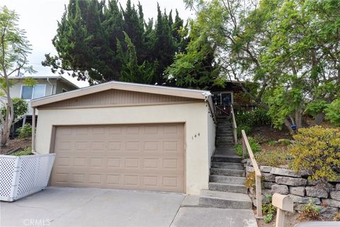 Photo of 144 Avenida Sierra, San Clemente, CA 92672 (MLS # OC25220878) Photo of 144 Avenida Sierra, San Clemente, CA 92672 (MLS # OC25220878)