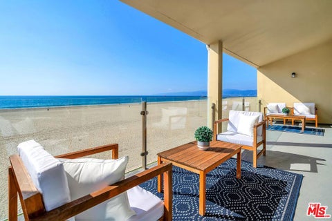 Photo of 4 Lighthouse Street #13, Marina Del Rey, CA 90292 (MLS # 26990711)