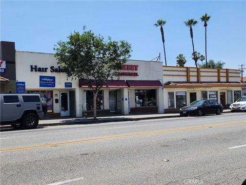 760 780 W La Habra Boulevard La Habra CA 90631