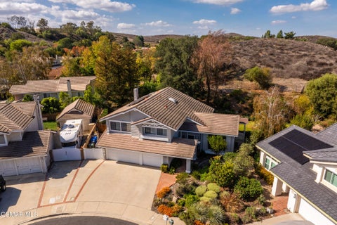 Tiny photo for 721 Sumter Court, Thousand Oaks, CA 91360 (MLS # 226005093)