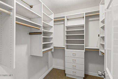 Tiny photo for 721 Sumter Court, Thousand Oaks, CA 91360 (MLS # 226005093)