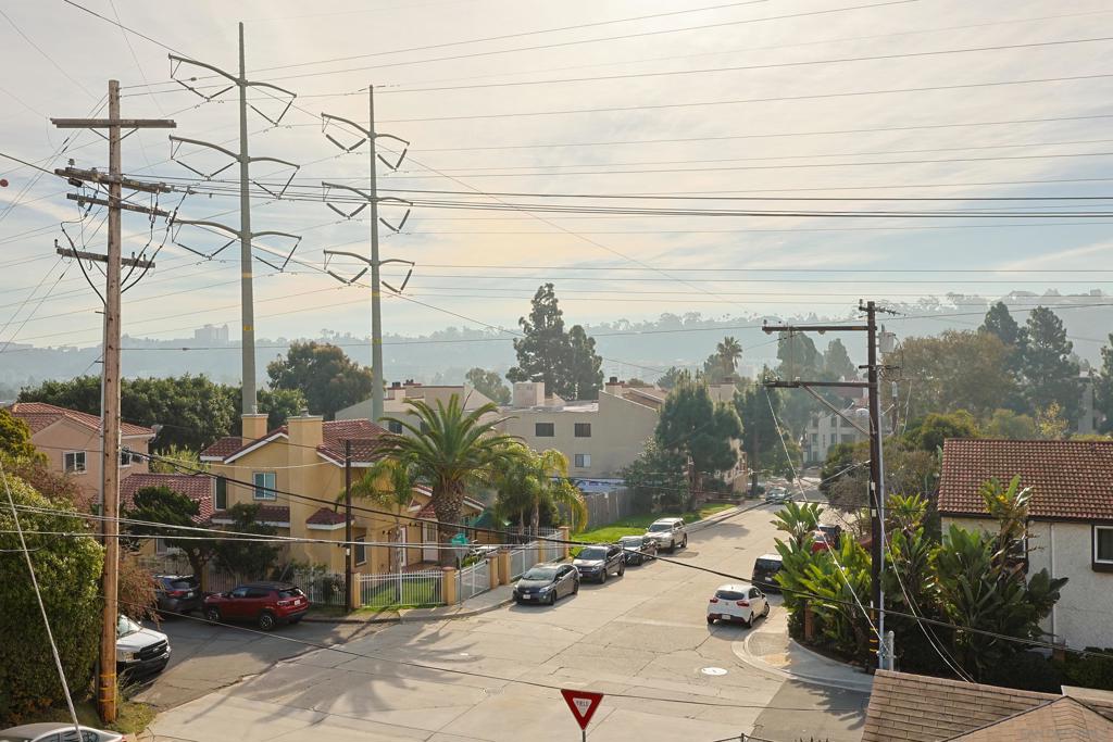 Linda Vista - Residential