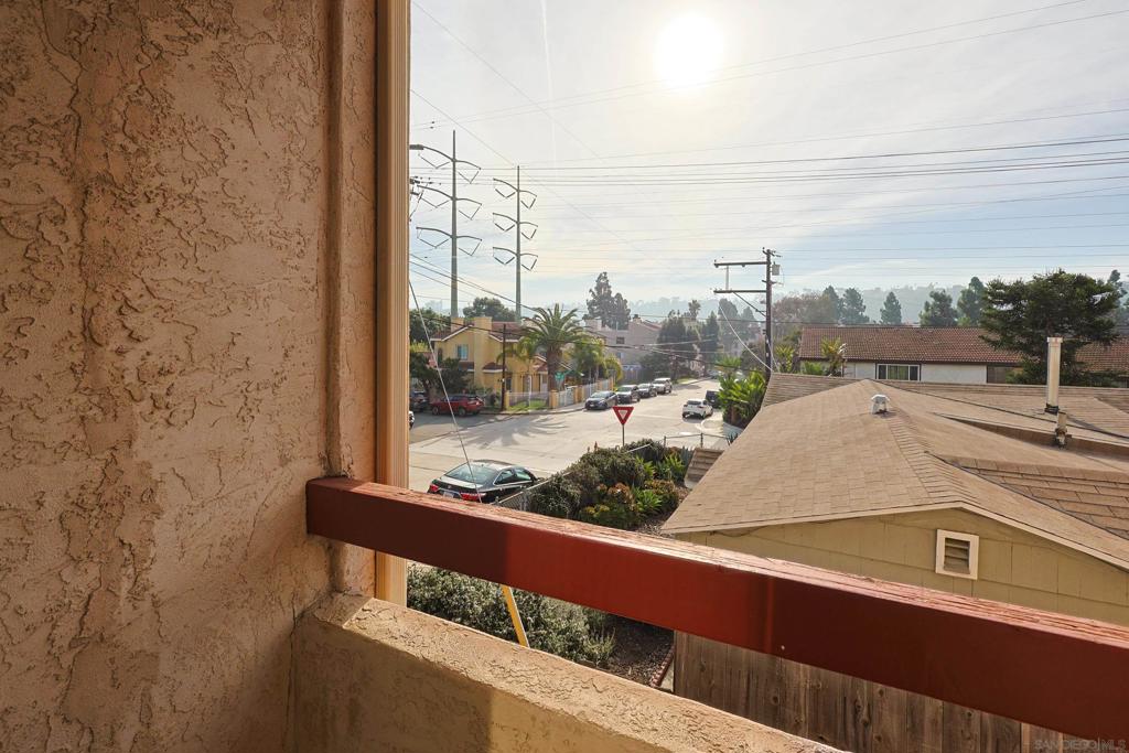 Linda Vista - Residential