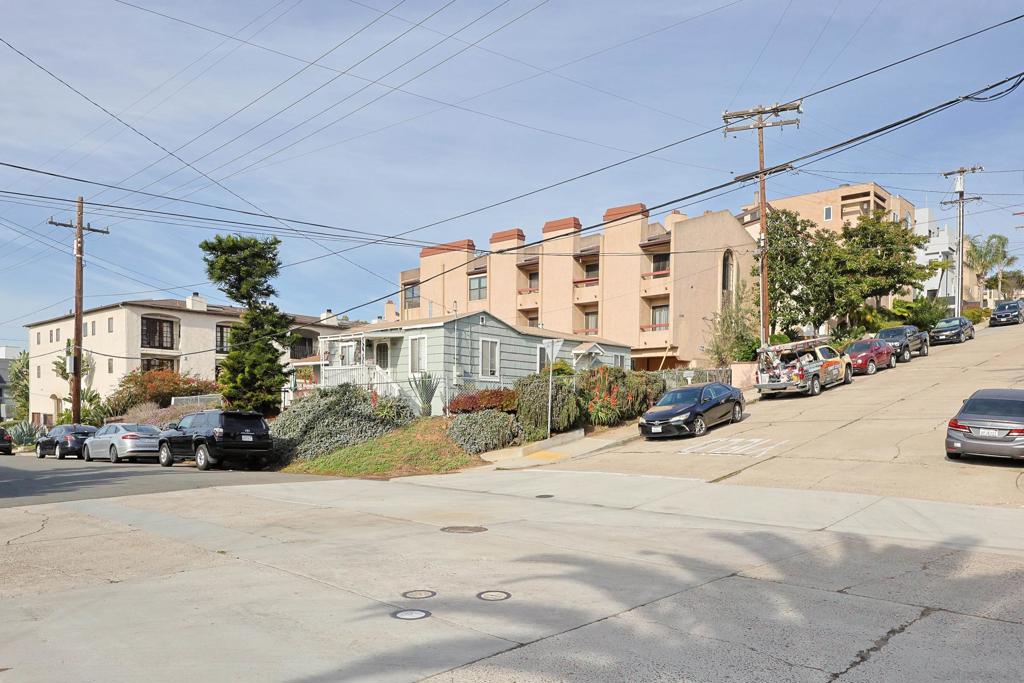 Linda Vista - Residential