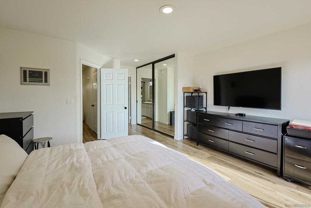 Linda Vista - Residential