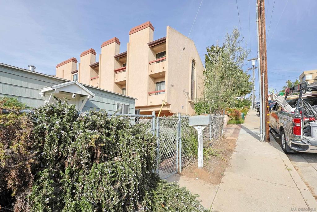 Linda Vista - Residential