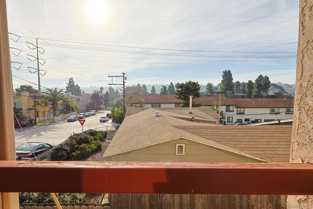 Linda Vista - Residential