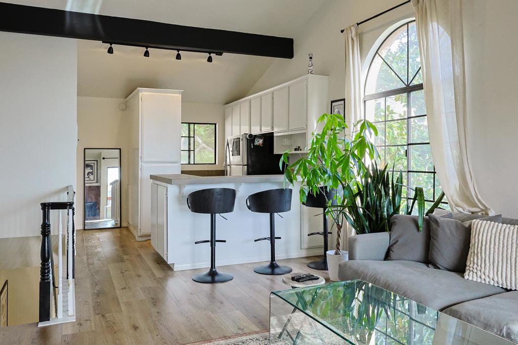 Linda Vista - Residential