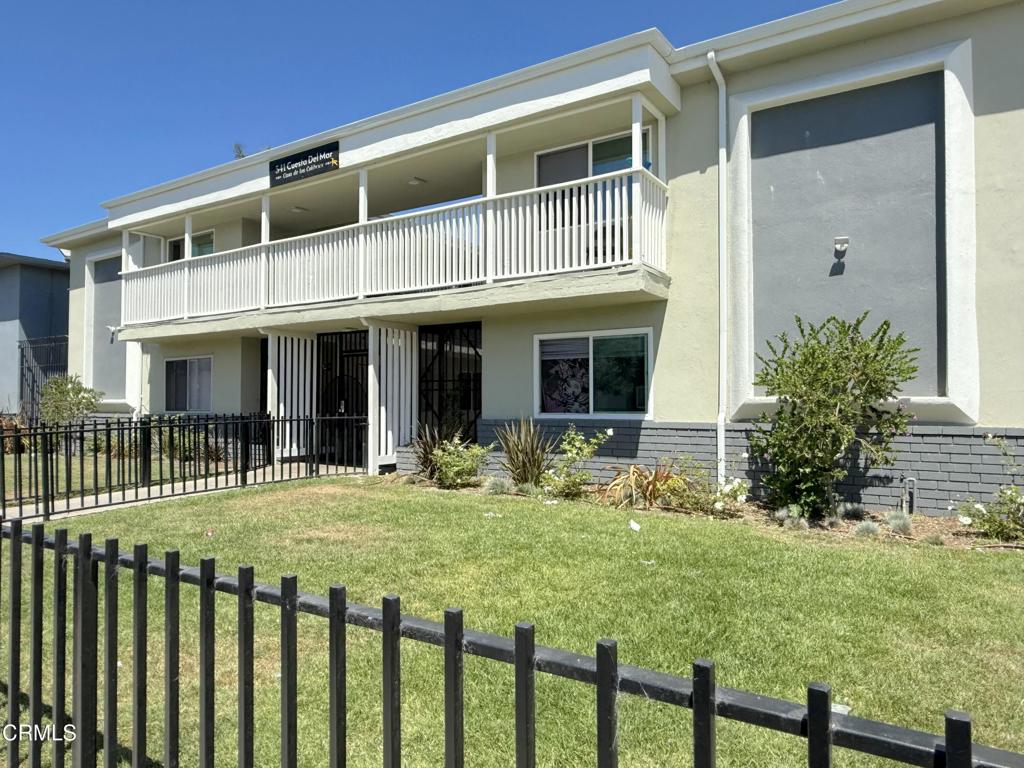 541 Cuesta Del Mar Drive